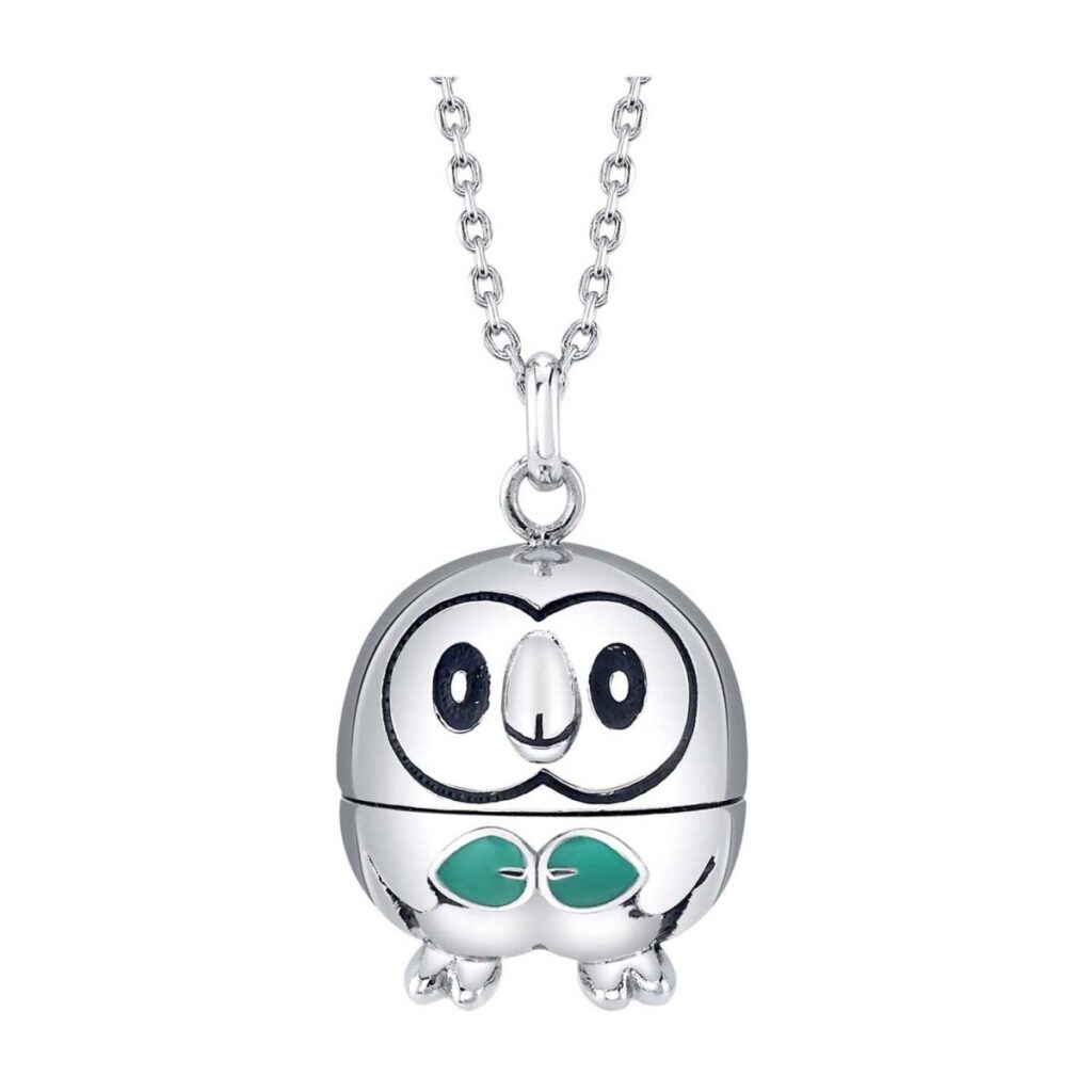 9bb15fbe-c3eb-5ad1-88e0-0a1481b5cba5-1024x1024-1.jpg Pokémon Center × RockLove: Rowlet Pendant Necklace - Image 1